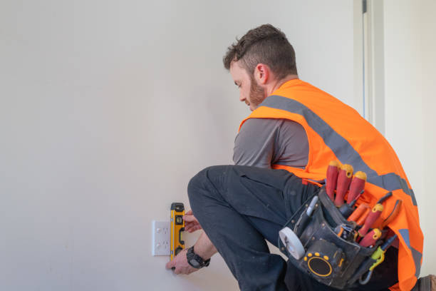  Iron River, MI Electrician Pros